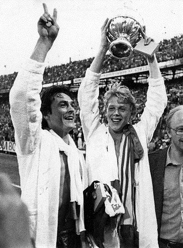 Pétur Pétursson skoraði tvö mörk í 3-1 sigri Feyenoord á Ajax í bikarúrslitaleiknum í Hollandi 1980.