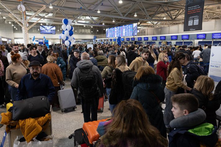Frá flugvellinum í Aþenu í dag.
