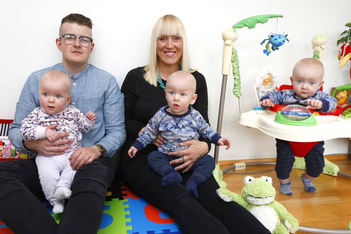 Aron Örn, Helga Jóney og Markús Máni eru þríeggja þríburar.
