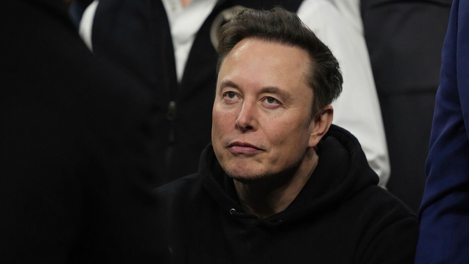 Sögu­legri skráningu SpaceX lokið