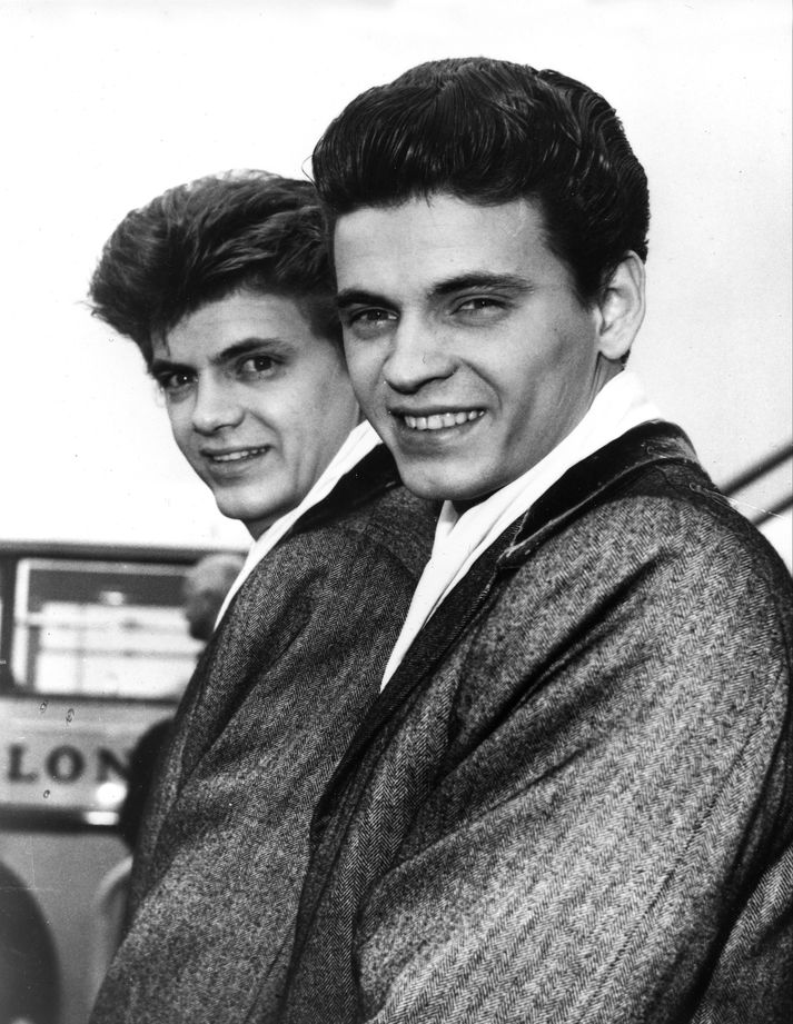 Phil Everly, til vinstri, er látinn.