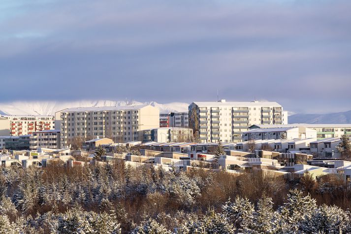 Hvellirnir áttu sér stað í Fellunum í Breiðholti en heyrðust víðar.