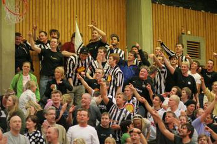 KR-ingar hafa fengið ómetanlegan stuðning frá áhorfendum í rimmunni við Njarðvík