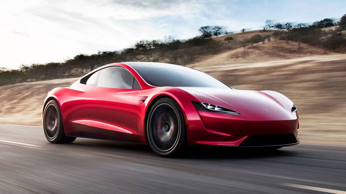 Nýr Tesla Roadster var kynntur í gær.