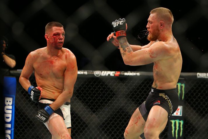 Nate Diaz fór illa með Conor McGregor.