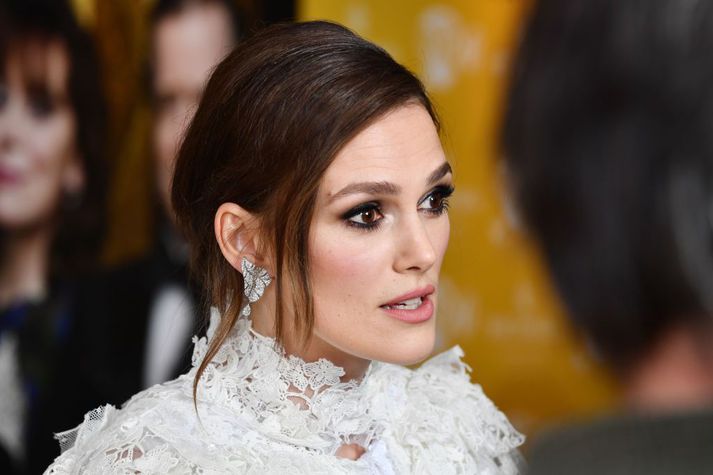 Leikkonan Keira Knightley lifir sínu lífi fyrir utan samfélagsmiðla og er hvorki á Instagram né Facebook.