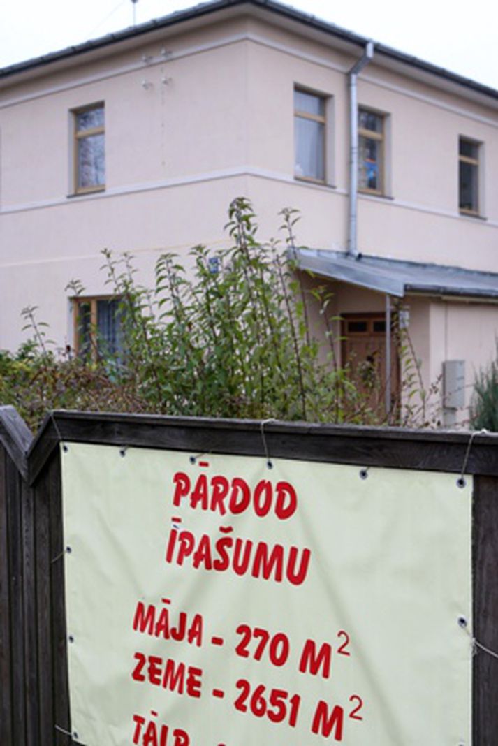 Hús til sölu í Riga, höfuðborg Lettlands. Af Eystrasaltsríkjunum er ójafnvægi mest í Lettlandi.