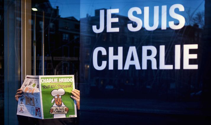 Tólf manns létu lífið í árásinni á Charlie Hebdo og þar af átta, sem skilgreindir eru sem blaða- eða fréttamenn.
