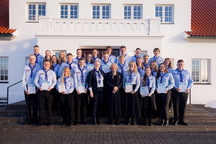 Í ár er 60 ára afmæli forsetamerkisins og síðan merkið var fyrst veitt árið 1965 hafa 1488 skátar verið sæmdir því. Eftir athöfnina var afmæli merkisins fagnað þar sem saman komu nokkrar kynslóðir forsetamerkishafa ásamt öðrum skátum.