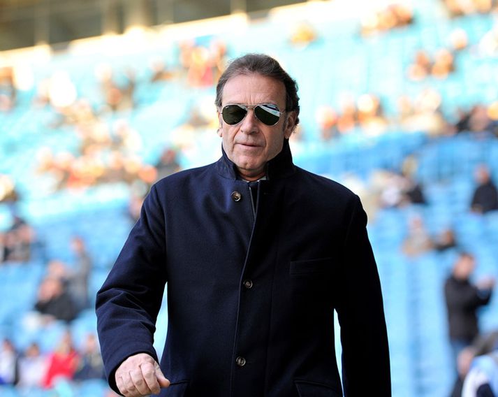 Hinn skrautlegi Cellino er farinn frá Leeds.