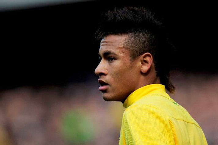Neymar á leiðinni til Chelsea. Mynd. / Getty Images