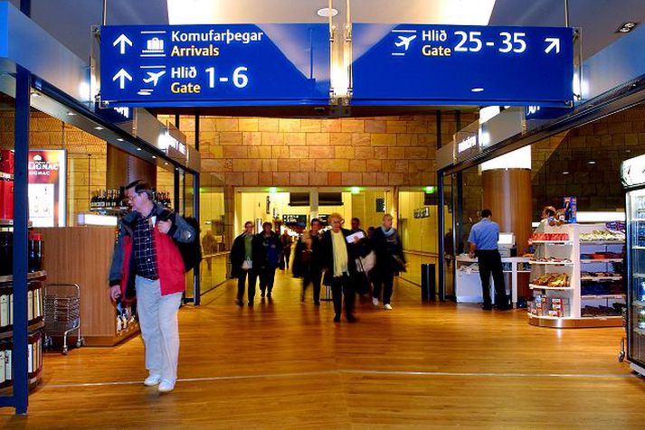 Fleiri brugðu sér úr landi í jólamánuðinum en ári fyrr.
