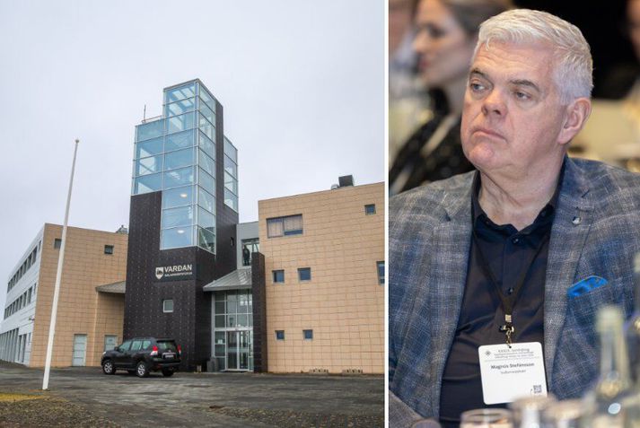 Nýr bæjarstjóri mun taka við stöðunni af Magnúsi Stefánssyni sem hefur gengt stöðunni frá árinu 2018, þar áður hafði hann í fjögur ár gegnt stöðu bæjarstjóra í Garði. 