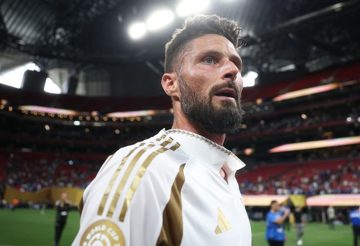 Olivier Giroud átti flottan feril í Englandi með Arsenal og Chelsea en spilaði seinna með AC Milan áður en hann færði sig yfir til Bandaríkjanna.