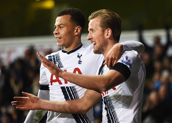 Harry Kane fagnar marki sínu í dag.
