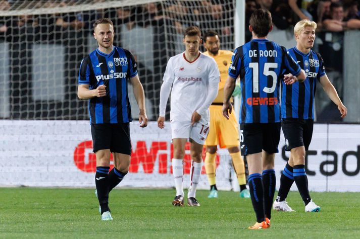 Atalanta vann mikilvægan sigur á Roma í kvöld.