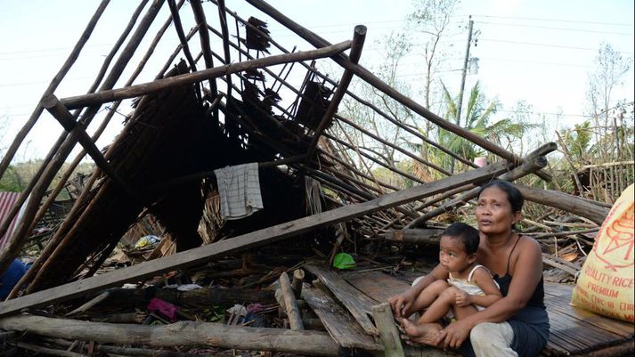 Búist er við því að Melor valdi svipuðu tjóni og Haiyan gerði árið 2013. Þá létust um 8000 manns.