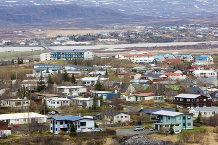 Kattavinafélagið hvetur sveitastjórn Fljótsdalshéraðs til að bregðast við af fullri ábyrgð vegna kattadrápsins.