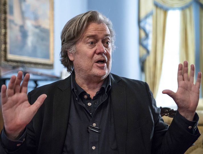 Steve Bannon gæti verið dæmdur í allt að árs fangelsi og gert að greiða allt að hundrað þúsund dala sekt.