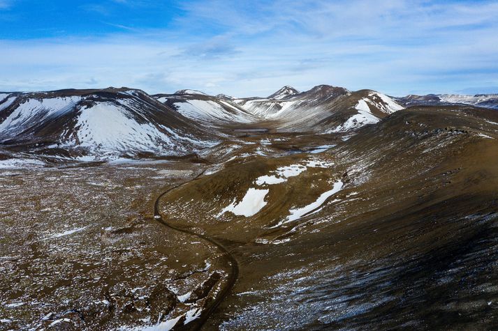 Náttúruvársérfræðingur hjá Veðurstofu Íslands segir að áfram megi búast við því að jarðskjálftavirknin á Reykjanesskaga sveiflist upp og niður.