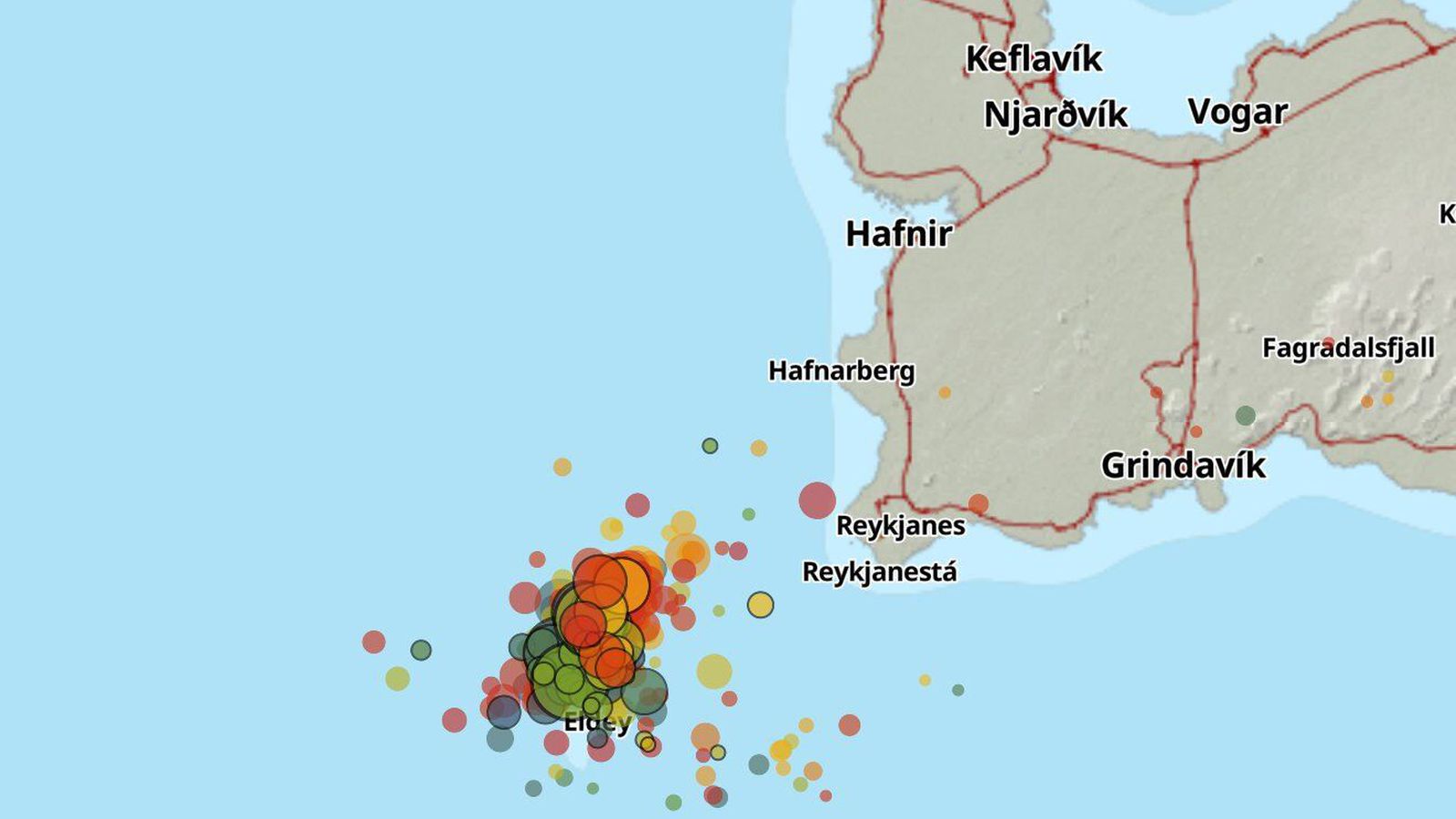 Jarðskjálftahrinan við Eld­ey heldur á­fram