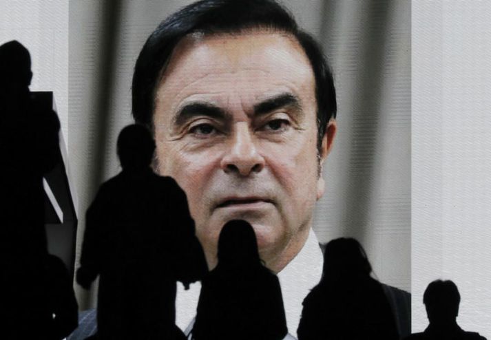 Ghosn lét sig hverfa frá Japan þar sem hann gekk laus gegn tryggingu, sakaður um meiriháttar misferli í starfi hjá Nissan.