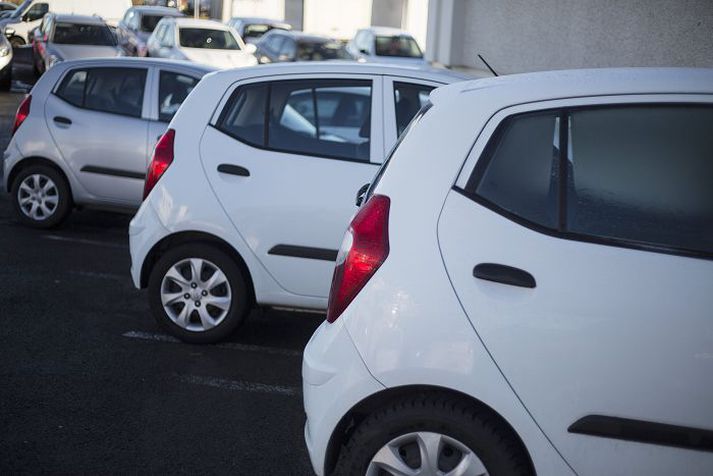 Bílaleigur fá felld niður vörugjöld af bílum að hluta til en með ströngum skilyrðum.