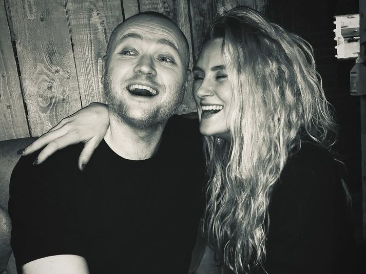 Ása Ninna og Árni fögnuðu sjö ára sambandsafmæli sínu í gær.