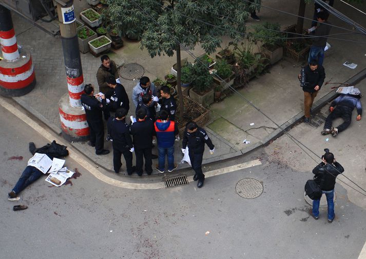 Lögregla felldi árásarmanninn eftir að hann hafði stungið fimm manns til bana.