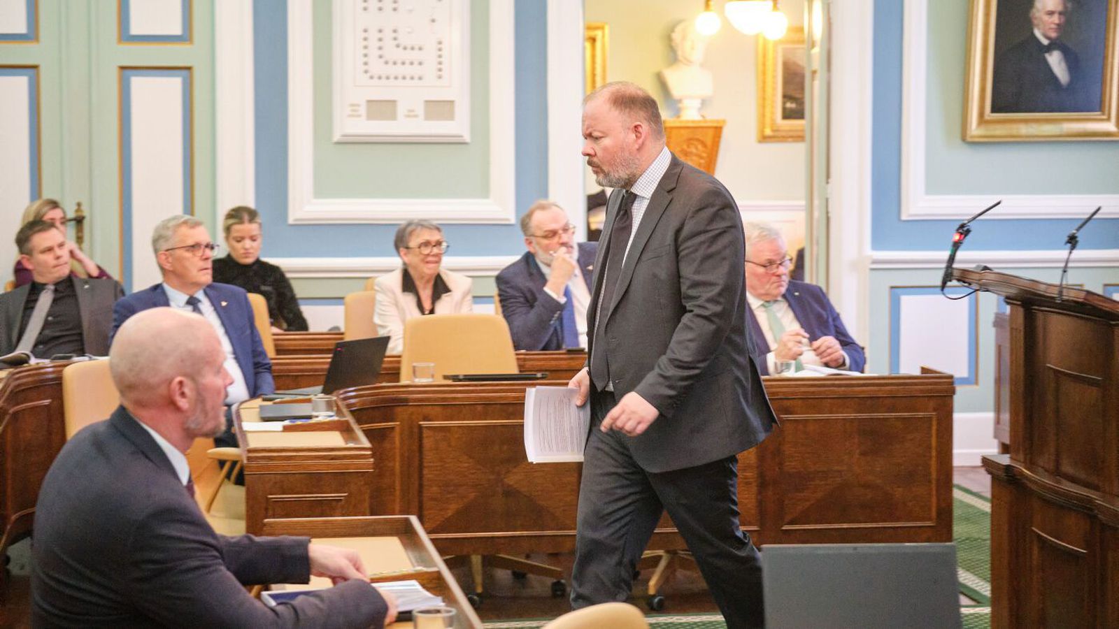 Litlar breytingar á fylgi flokkanna