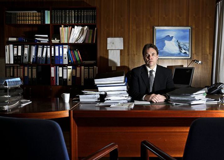 Helgi Ingólfur Jónsson Dómstjórinn í Héraðsdómi Reykjavíkur segir að verið sé að ráða fimm nýja héraðsdómara auk þess sem aðstoðarmönnum hafi verið fjölgað til að anna miklum málafjölda.Fréttablaðið/Valli