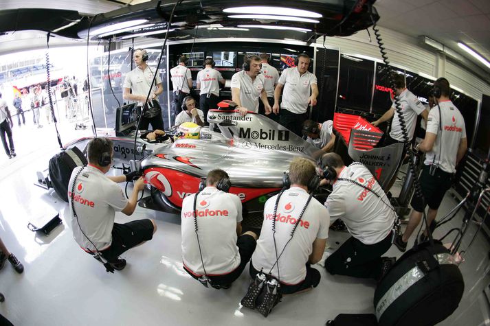 Lewis Hamilton var fljótastur í Valencia í dag.