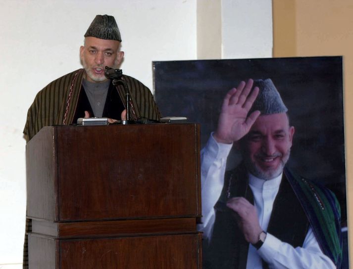 Hamid Karzai, Forseti Afganistans talar í Kandahar í gær.