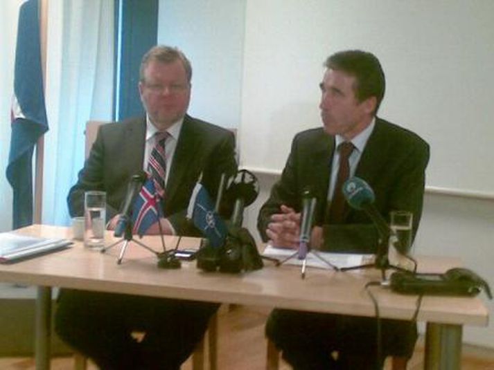 Össur Skarphéðinsson utanríkisráðherra og Anders Fogh ræddu saman í dag.