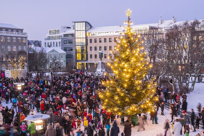 Þjónusta við ferðamenn Aldrei hafa jafn margir staðir verið opnir líkt og verður í kvöld.