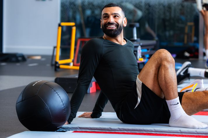 Mohamed Salah hefur ekki spilað fyrir Liverpool síðan 16. mars en Egyptinn verður í eldlínunni á Anfield í kvöld.