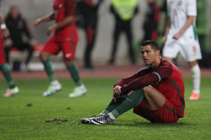 Ronaldo var súr eftir tapið í gær.