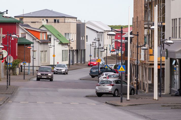 Árekstur fornbílaáhugamannsins varð í Reykjanesbæ.