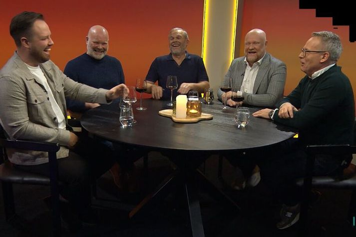 Gunnar Birgisson, Þorlákur Árnason, Guðmundur Benediktsson og Hjálmar Örn Jóhannsson hlógu mikið þegar Guðmundur Guðmundsson sagði hvað hann gerði eftir að hann vann Ólympíugullið.