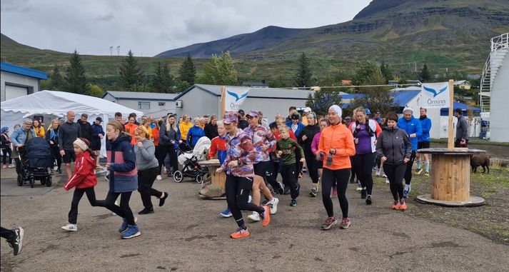 Hlaupið hófst klukkant tíu í morgun. Þessi mynd ef frá fyrra hlaupi.