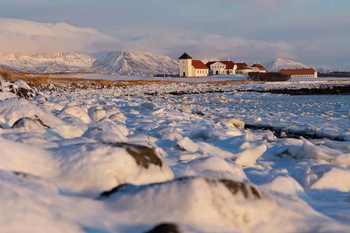 Heitavatnslaust er á Álftanesi. Því kemst forseti Íslands ekki í sund í næstu sundlaug.