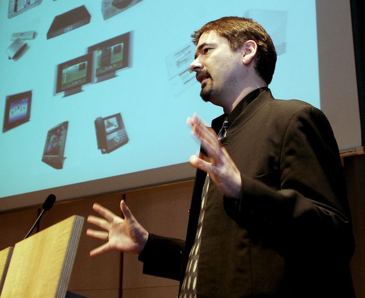 Jón S. von Tetzchner, forstjóri norska hugbúnaðarfyrirtækisins Opera Software, sem gaf fjölskyldu sinni hlutabréf í fyrirtækinu fyrir tæpan hálfan milljarð króna á dögunum.