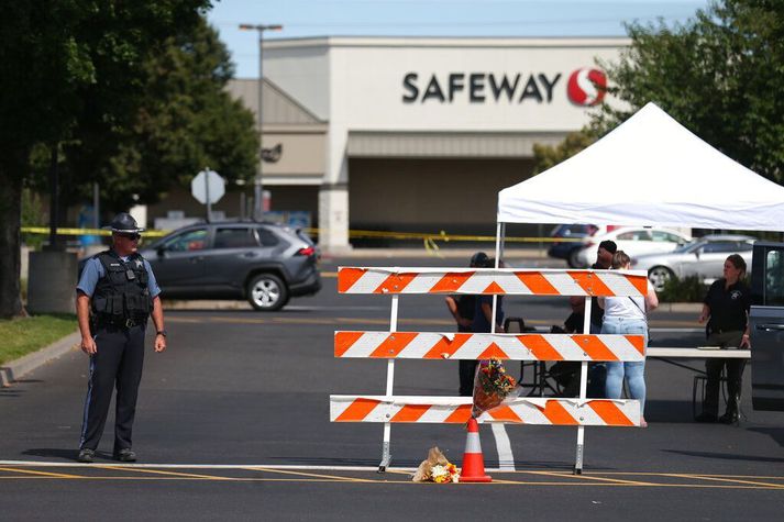 Árásin átti sér stað í matvörubúð Safeway í Bend í Oregon.