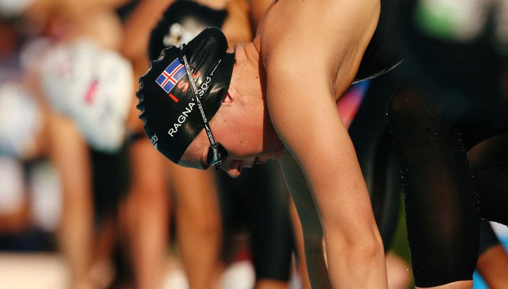 Ragnheiður Ragnarsdóttir á Íslandsmetið í 100 m skriðsundi.