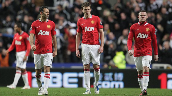 Michael Carrick með Ryan Giggs og Wayne Rooney.