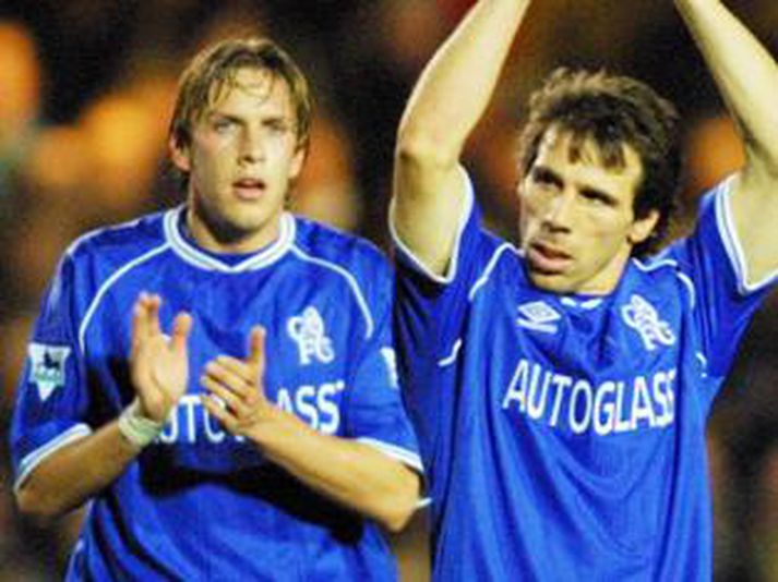 Dalla Bona og Zola í leik með Chelsea árið 2000