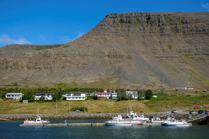 Höfnin á Patreksfirði.