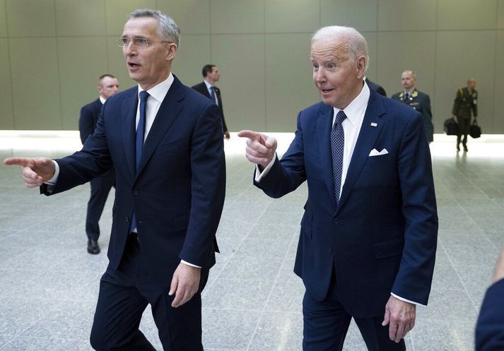 Jens Stoltenberg framkvæmdastjóri NATO tók á móti Joe Biden forseta Bandaríkjanna í höfuðstöðvum NATO í morgun. President Joe Biden and NATO