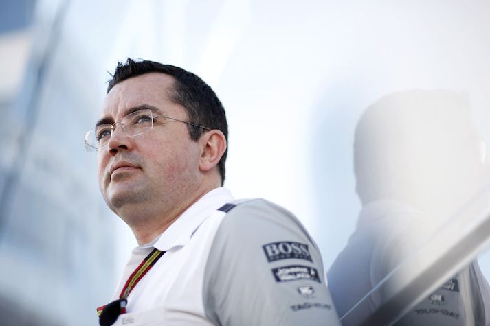 Eric Boullier ber höfuðið hátt þrátt fyrir brösugt gengi liðsins undanfarið.