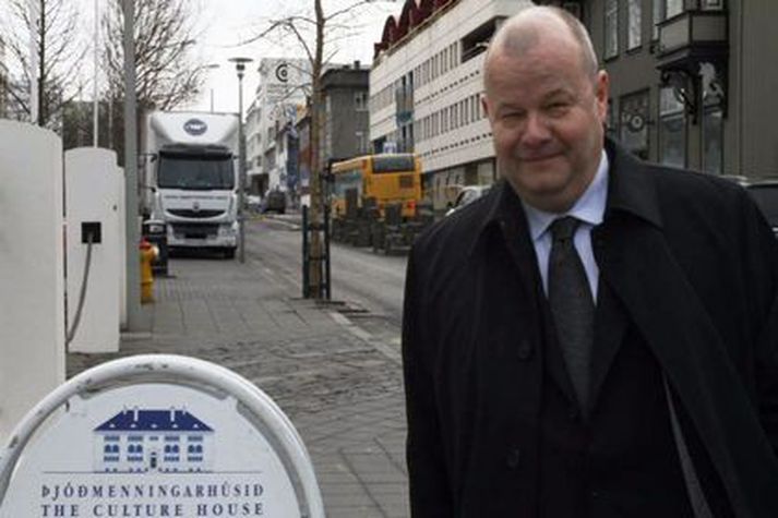 Sigurður Einarsson, fyrrverandi stjórnarformaður Kaupþings, stendur nú í ströngu vegna kröfu þrotabús Kaupþings um að hann greiði 550 miljóna króna skuld til baka.